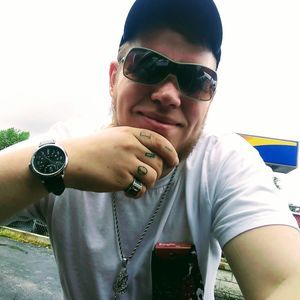 Meet your Posher, Tyler